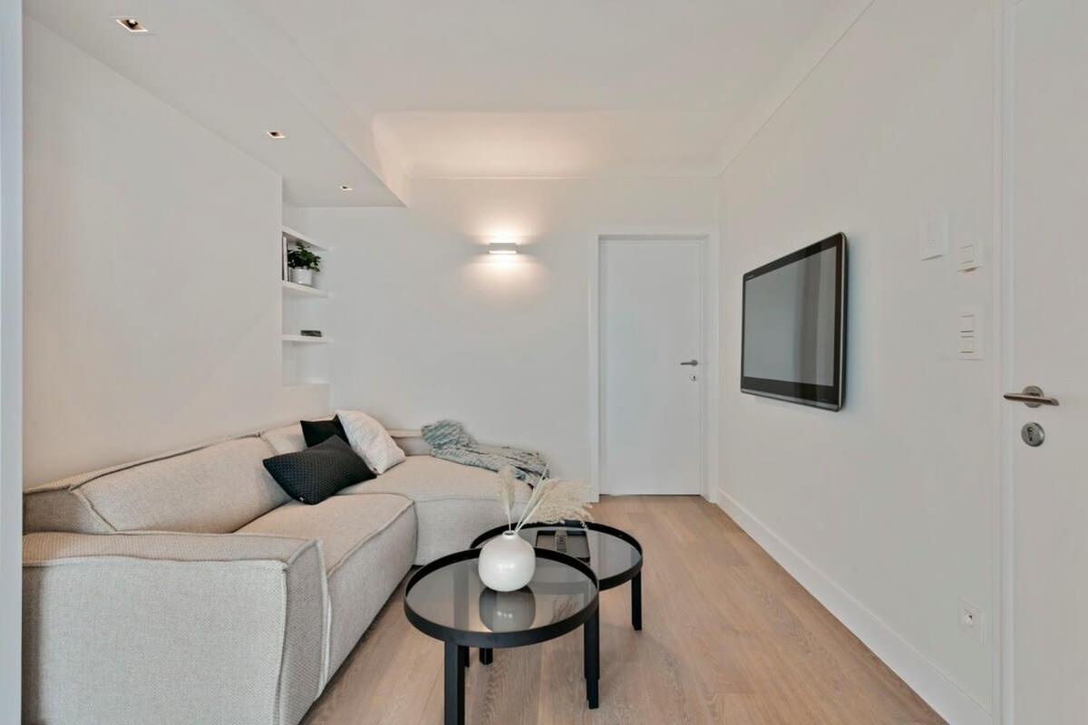 Huswell - Panoramic Seaview Apartment In 'T Zoute Knokke-Heist Ngoại thất bức ảnh
